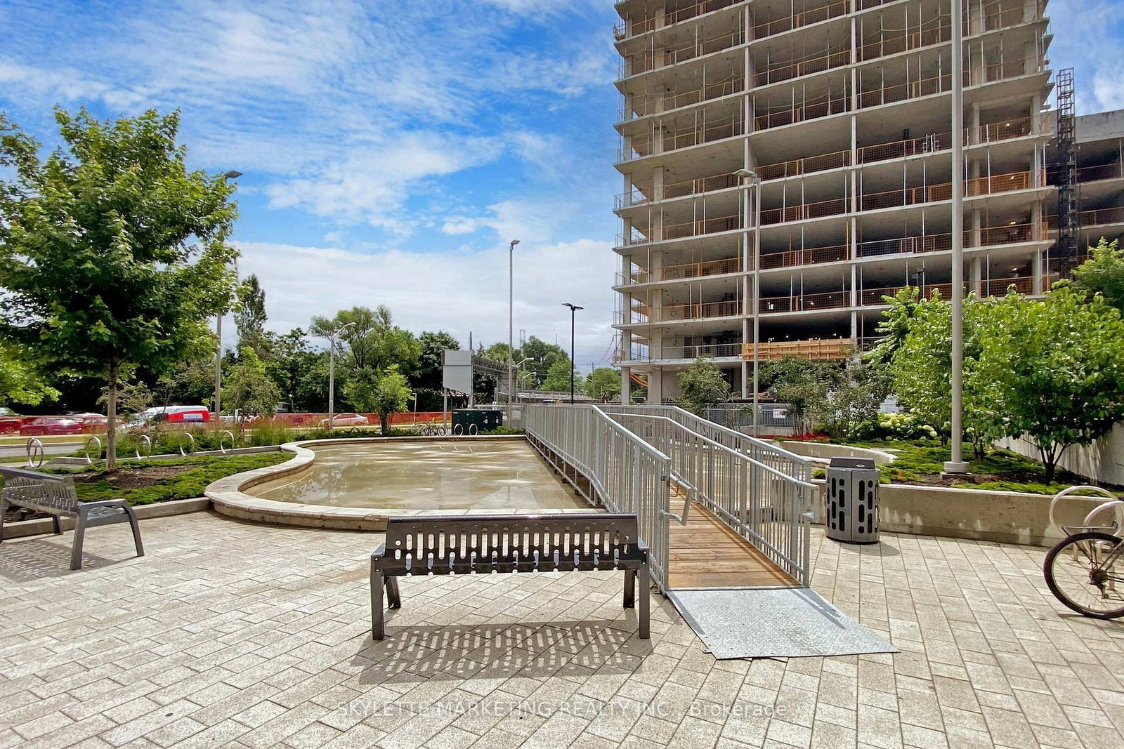 Condo for lease at 609-30 Meadowglen Place, Toronto, Ontario, M1G 0A6 - Woburn - MLS: E12769582