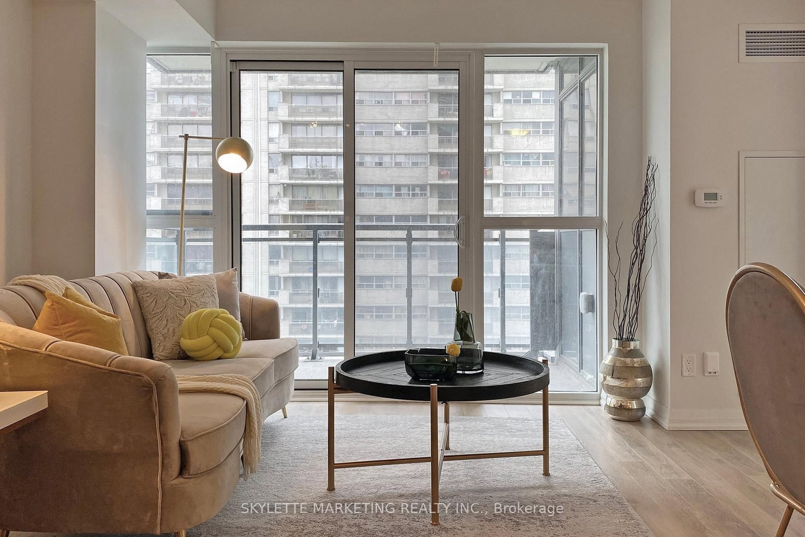 Condo for lease at 609-30 Meadowglen Place, Toronto, Ontario, M1G 0A6 - Woburn - MLS: E12769582