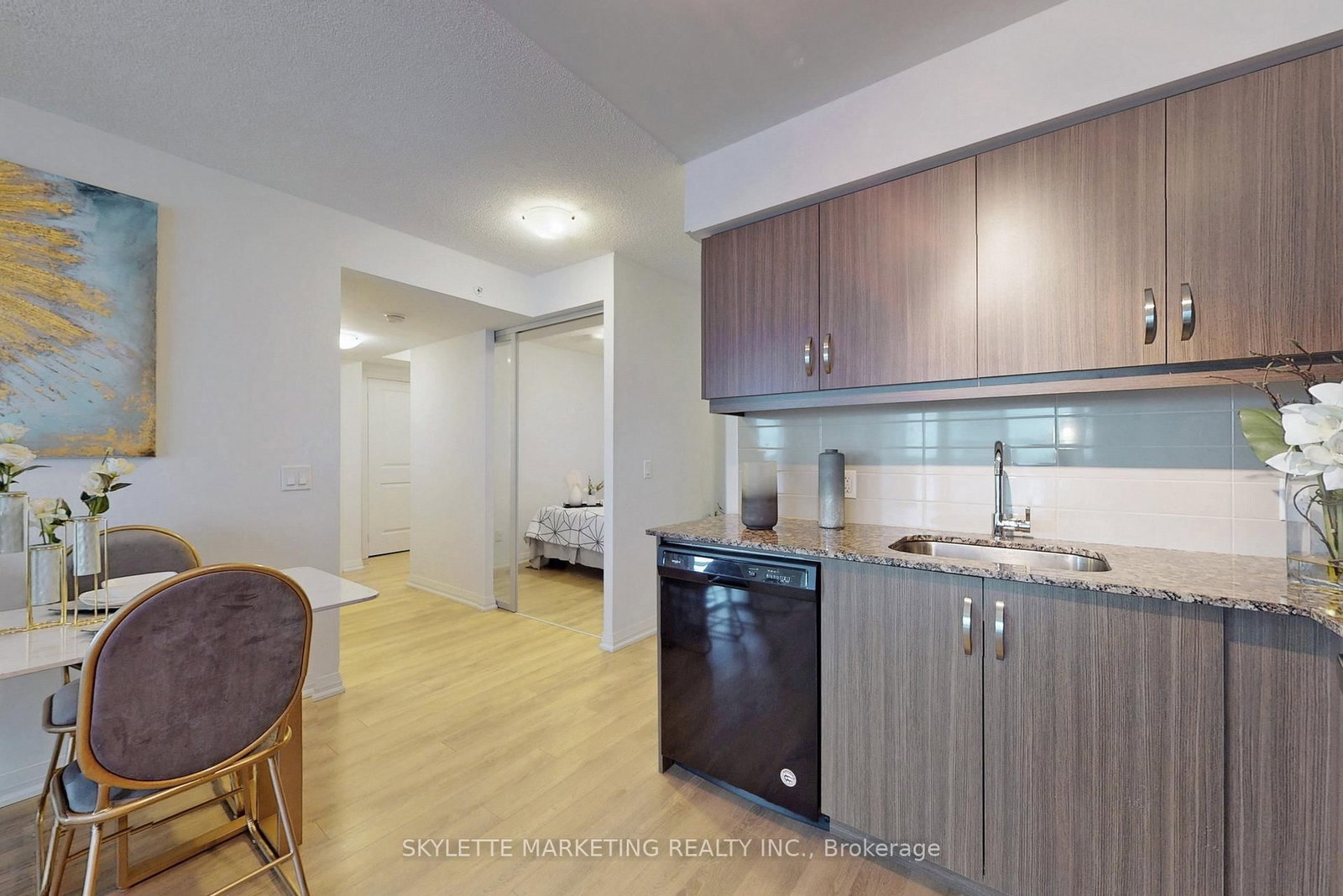 Condo for lease at 609-30 Meadowglen Place, Toronto, Ontario, M1G 0A6 - Woburn - MLS: E12769582