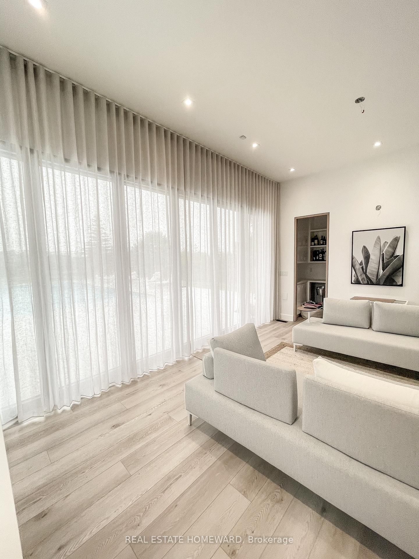 1845 Sandstone Manor, Unit 15 - Photo 2