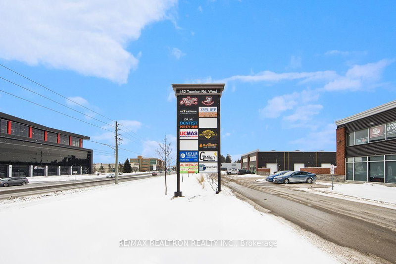 unit 8 - 462 Taunton Rd W, Oshawa, L1H 7K4 | Image 2
