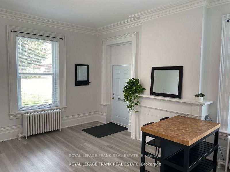 859 Dundas Street W, Unit 1 - Photo 3