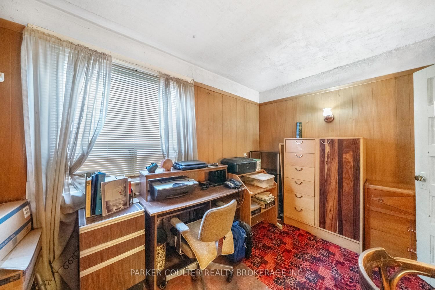 26 Larchmount Avenue • Toronto, ON photo 16