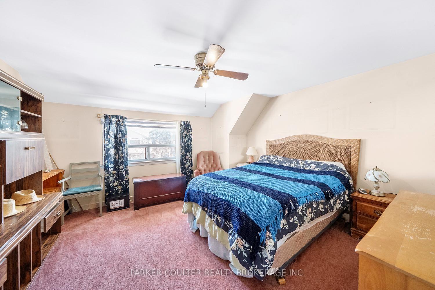 26 Larchmount Avenue • Toronto, ON photo 17