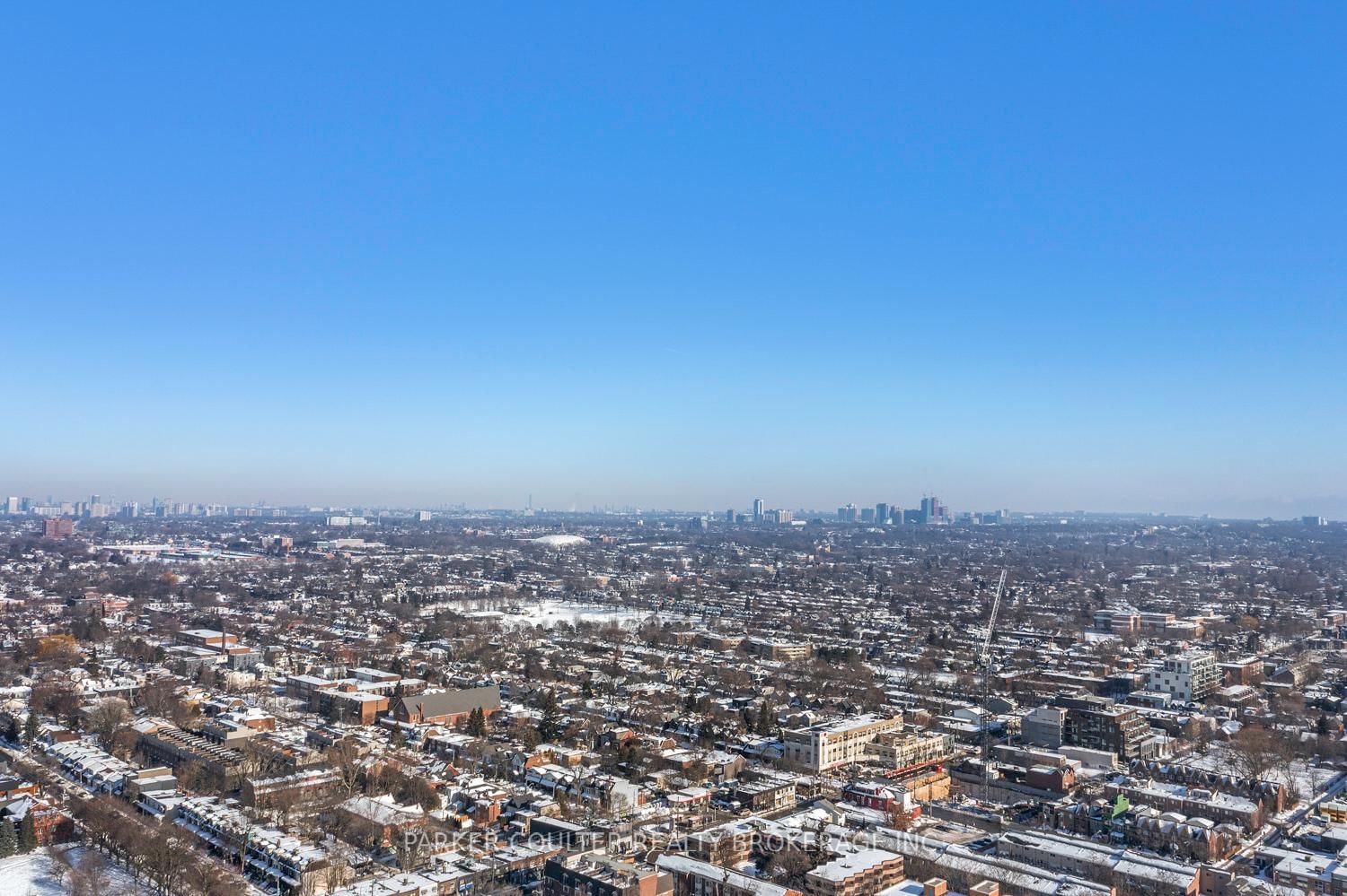 26 Larchmount Avenue • Toronto, ON photo 23