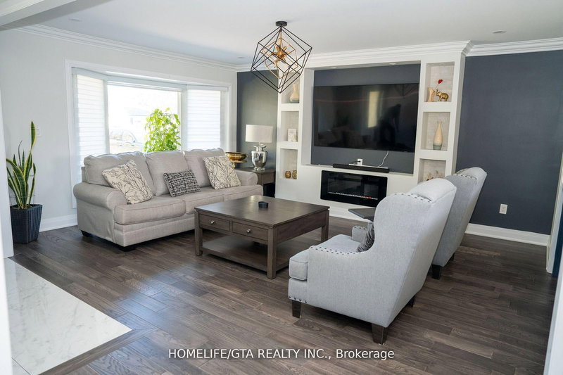 439 Rossland Rd W, Oshawa, L1J 3G9 | Image 3