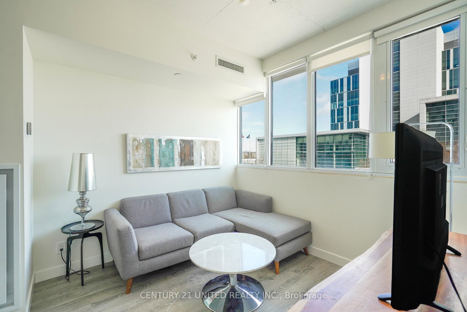100 Bond Street E, Unit 314
