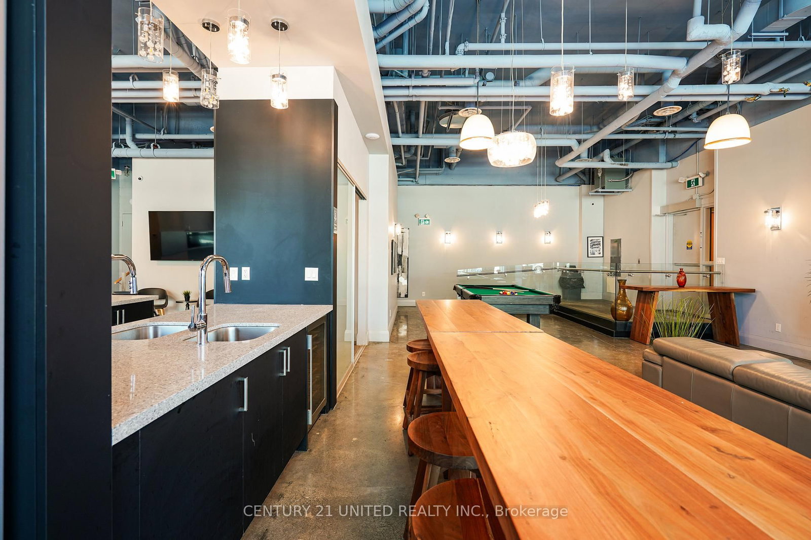 100 Bond Street E, Unit 801 - Photo 7