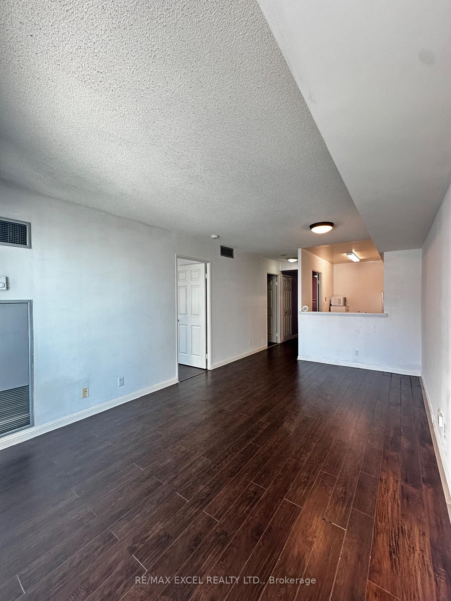 Condo for lease at 1605-18 Lee Centre Drive, Toronto, Ontario, M1H 3H5 - Woburn - MLS: E12774052