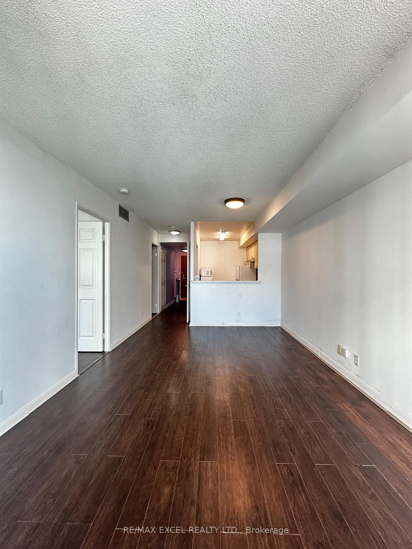 Condo for lease at 1605-18 Lee Centre Drive, Toronto, Ontario, M1H 3H5 - Woburn - MLS: E12774052