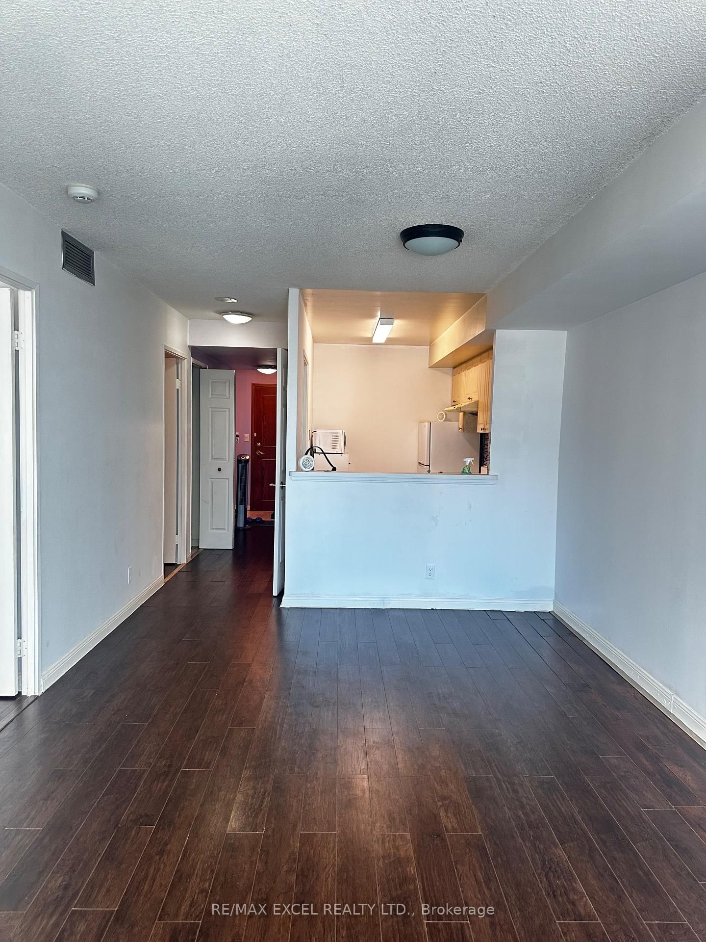 Condo for lease at 1605-18 Lee Centre Drive, Toronto, Ontario, M1H 3H5 - Woburn - MLS: E12774052