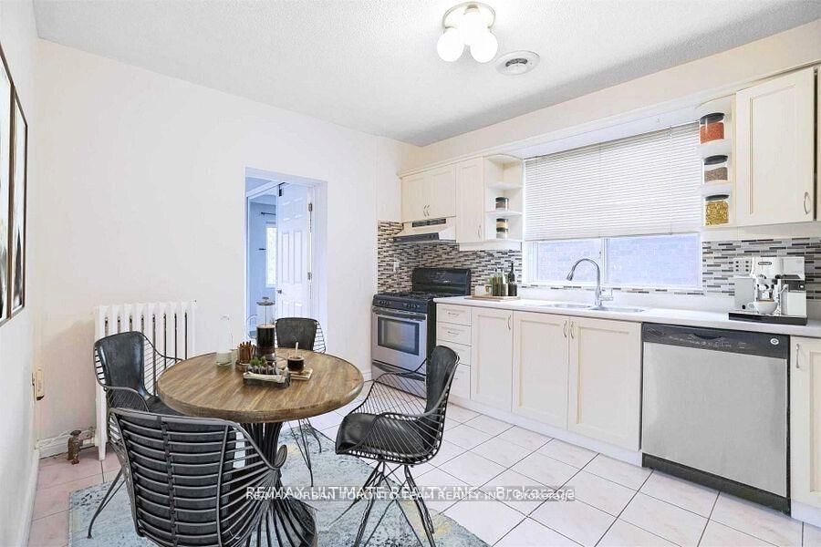 Detached House for lease at Upper-745 Coxwell Avenue, Toronto, Ontario, M4C 3C5 - Danforth - MLS: E12775670