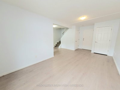 Townhouse leased at 49-477 Dean Avenue, Oshawa, Ontario, L1H 3E4 - Central - MLS: E12778110