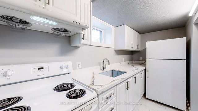 Bsmt - 47 Sherwood Avenue