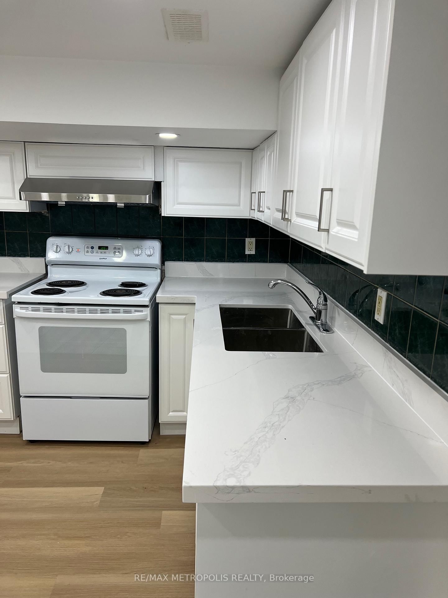 3244 Lawrence Avenue E, Unit BSMT - Photo 10