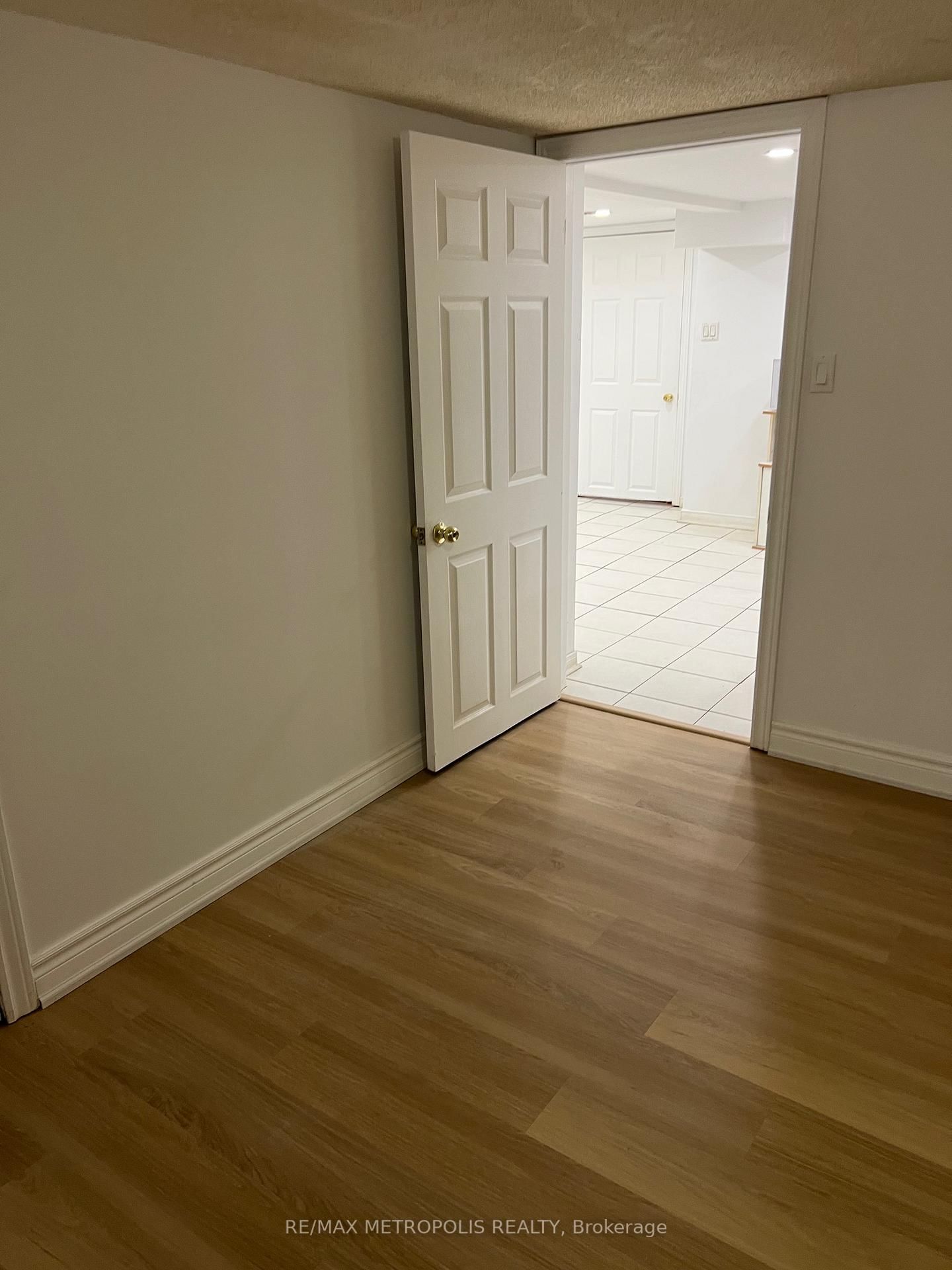 3244 Lawrence Avenue E, Unit BSMT - Photo 11