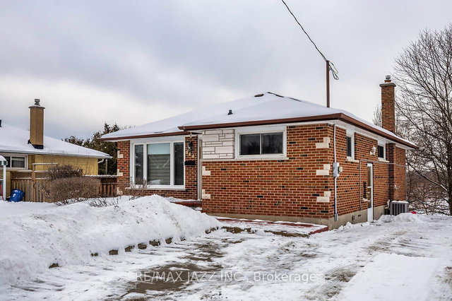 444 Elizabeth Street