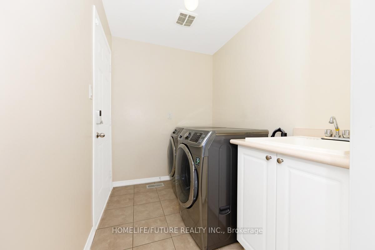 18 Stockell Crescent - Photo 13