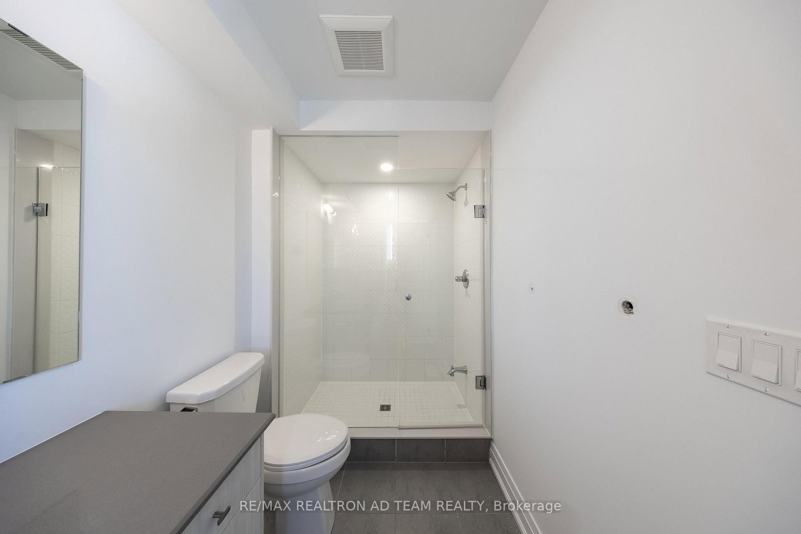 Townhouse for sale at 972 Crowsnest Hollow Avenue, Pickering, Ontario, L1X 0P4 - Rural Pickering - MLS: E12779584