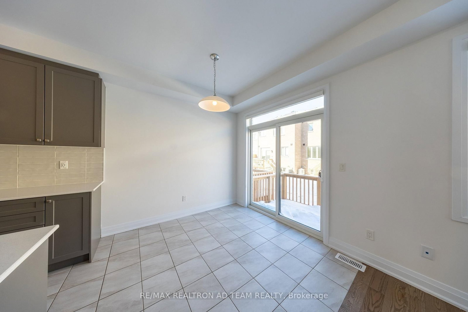 Townhouse for sale at 972 Crowsnest Hollow Avenue, Pickering, Ontario, L1X 0P4 - Rural Pickering - MLS: E12779584