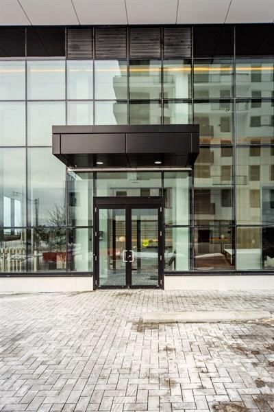 PH 1702 - 1050 Eastern Ave, Toronto, M4L 0B7 | Image 2