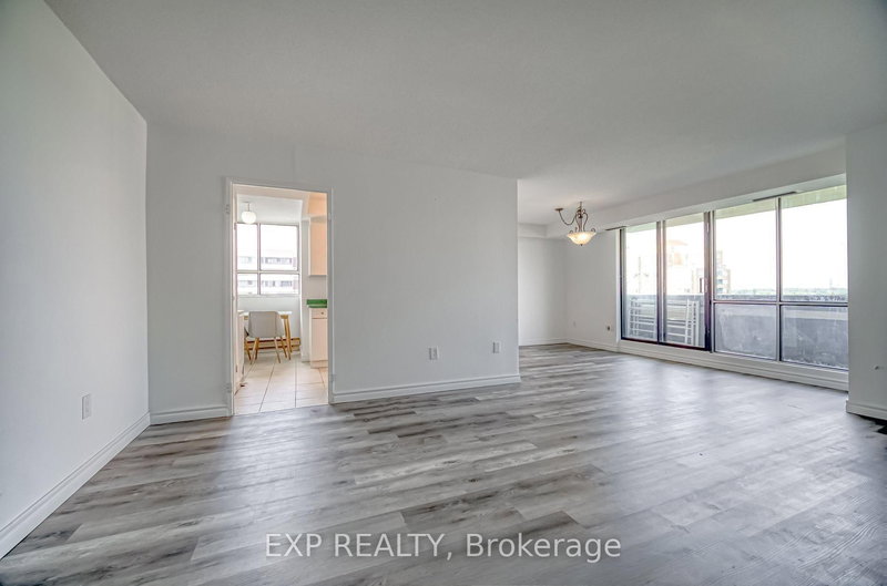 1009 - 10 Stonehill Crt, Toronto, M1W 2X8 | Image 3