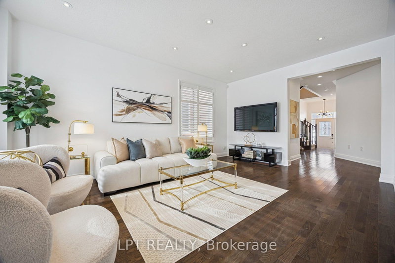 61 Minerva Ave, Toronto, M1M 0C2 | Image 3