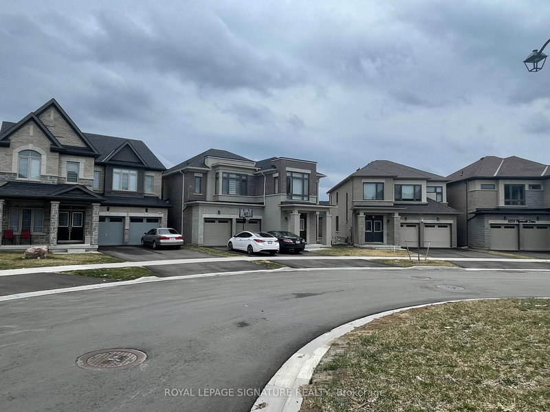 1231 Plymouth Dr. Dr, Oshawa, L1L 0T9 | Image 2