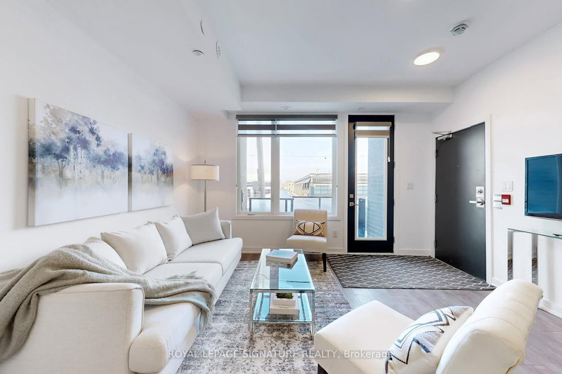 1 - 1455 O'Connor Dr, Toronto, M4B 2V5 | Image 2