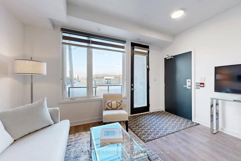 1 - 1455 O'Connor Dr, Toronto, M4B 2V5 | Image 3