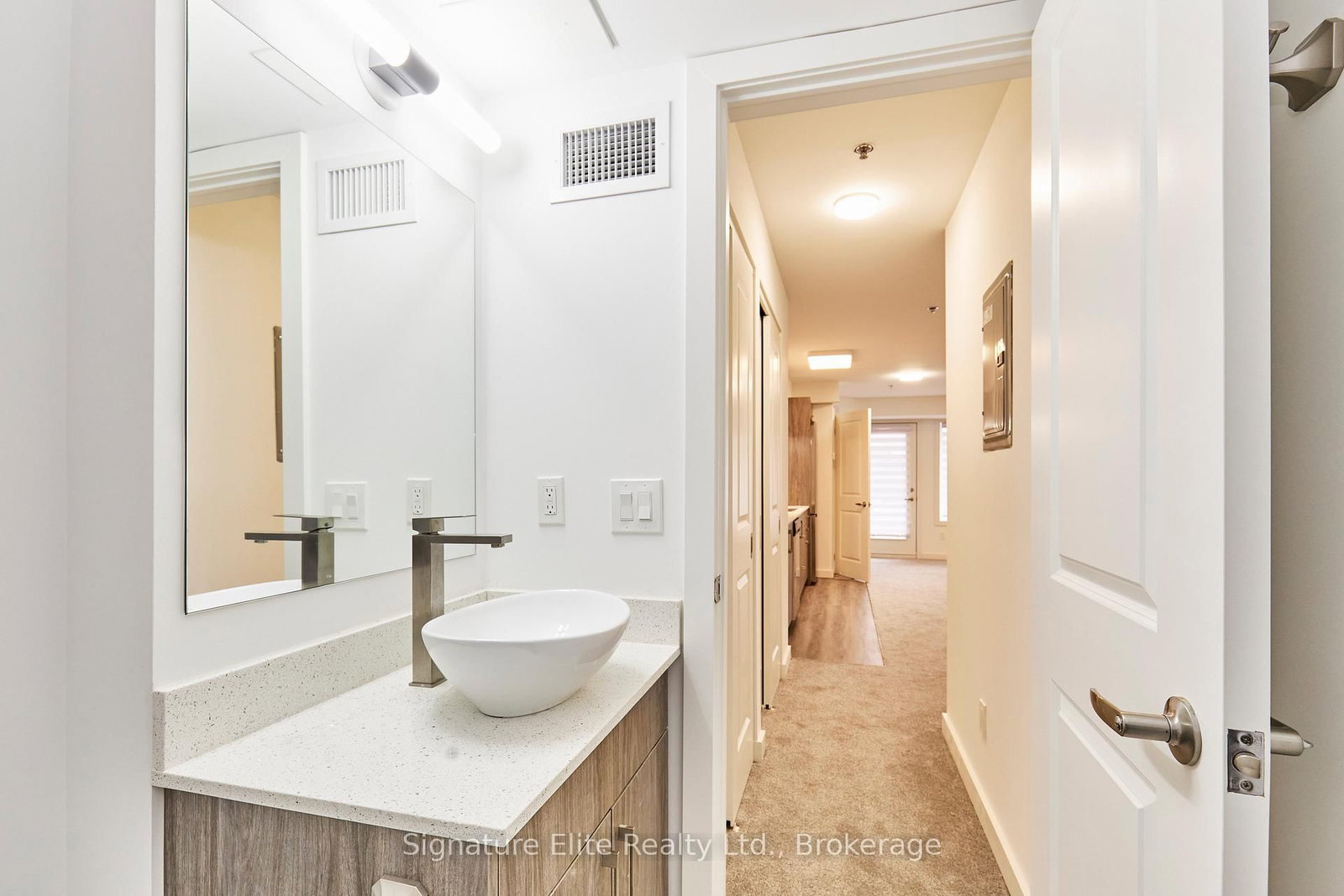 45 Connaught Avenue • #203 • Toronto, ON photo 17