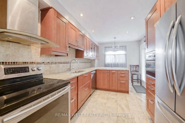 114 Courtlands Drive