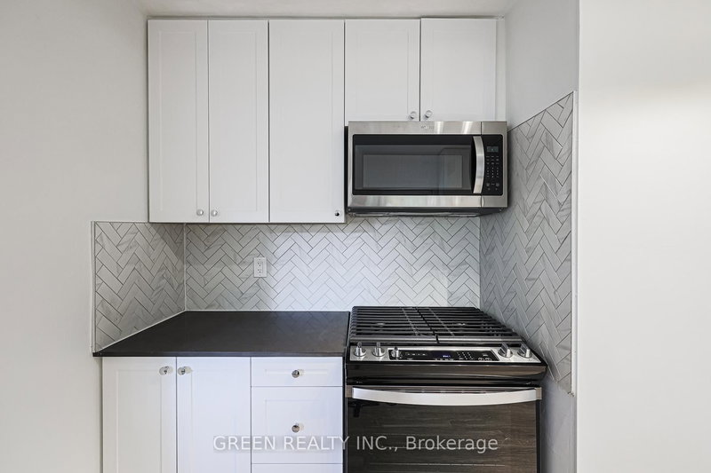 08 - 2041 Victoria Park Ave, Toronto, M1R 1V4 | Image 2