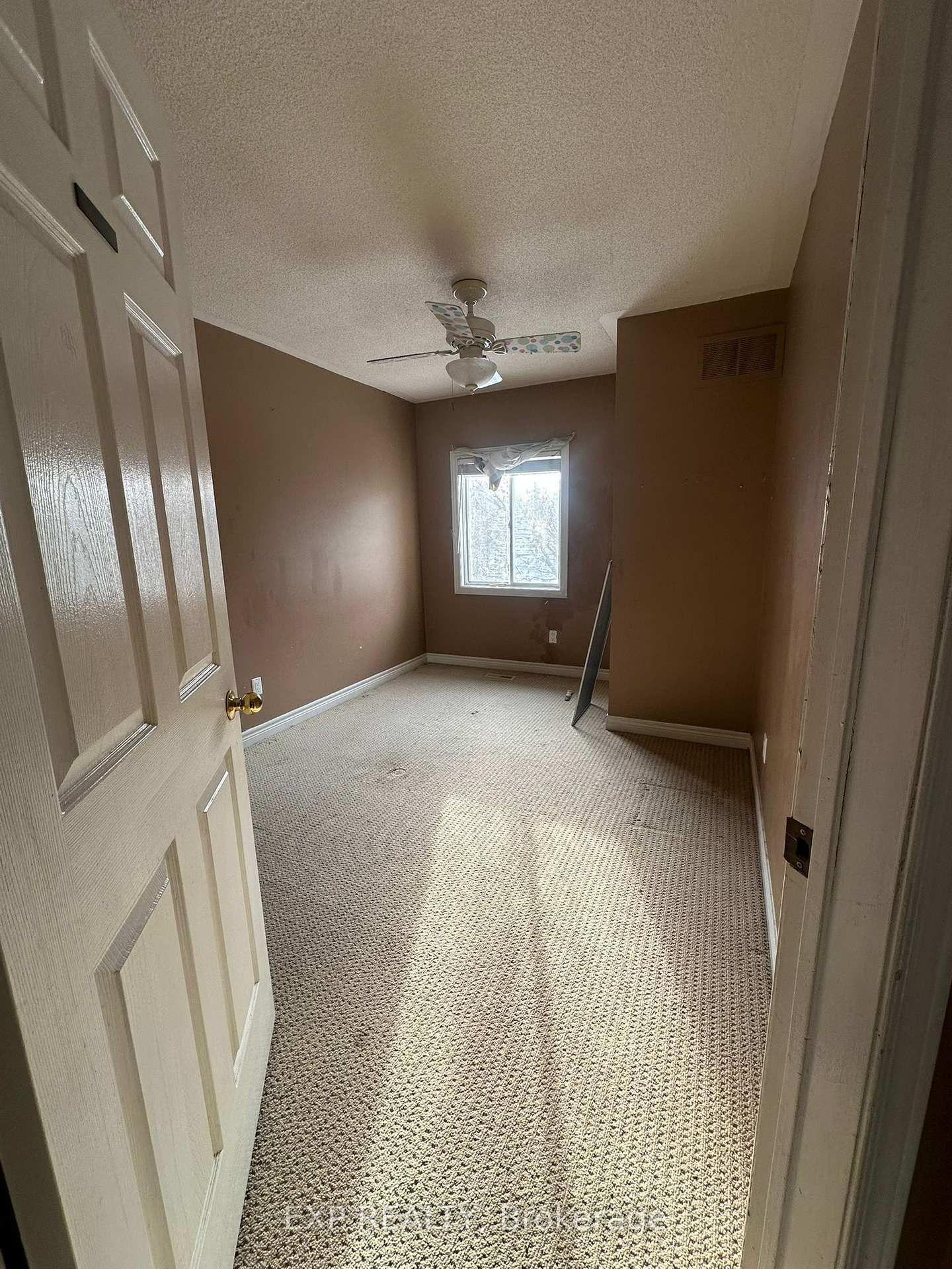 Semi-Detached House for sale at 10 Guildpark Ptwy, Toronto, Ontario, M1J 3P1 - Guildwood - MLS: E12788668