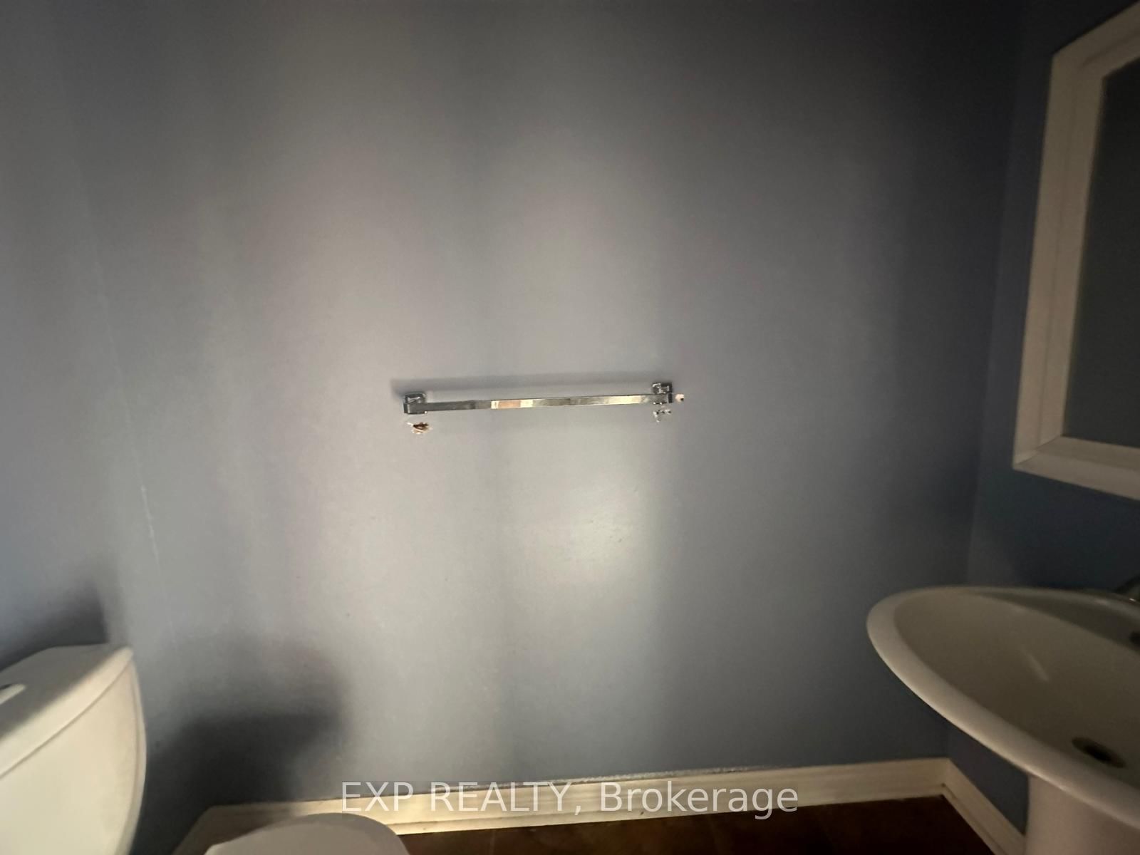 Semi-Detached House for sale at 10 Guildpark Ptwy, Toronto, Ontario, M1J 3P1 - Guildwood - MLS: E12788668