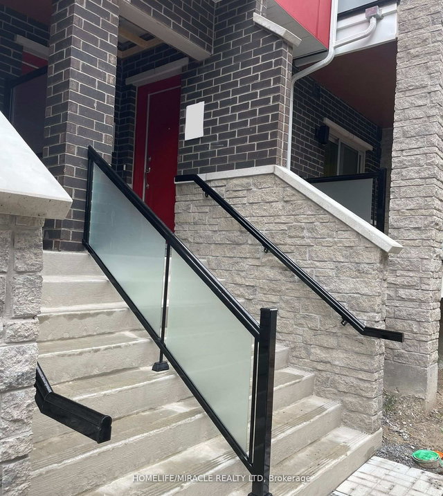 607 - 1034 Reflection Place