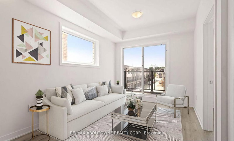 220 - 1695 Dersan St, Pickering, L1V 2P8 | Image 3