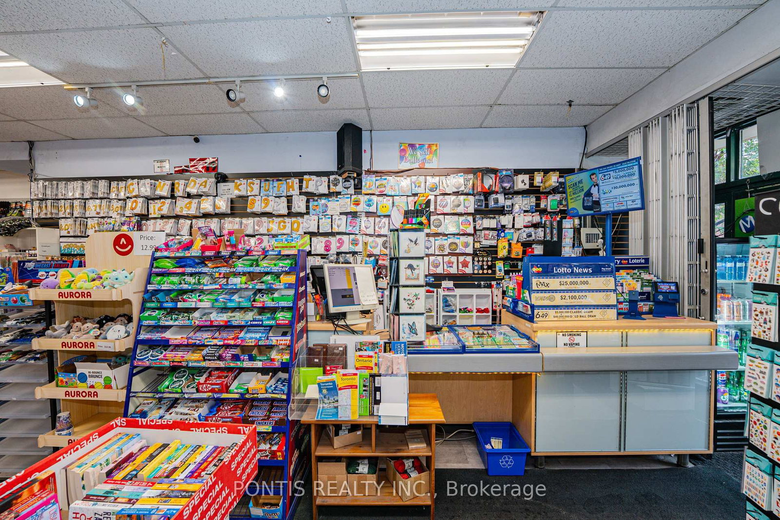 358 Danforth Avenue - Photo 8