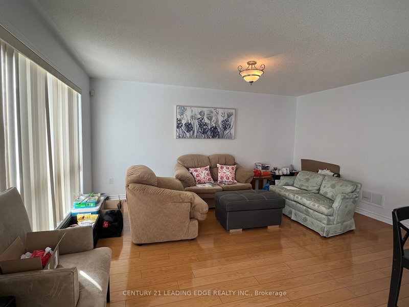 83 TRUMPETER St, Toronto, M1B 6H1 | Image 2