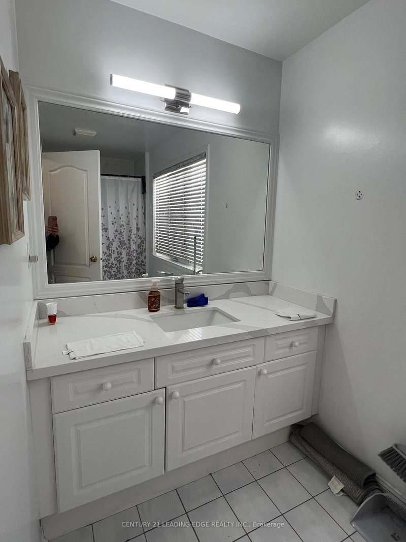 83 TRUMPETER St, Toronto, M1B 6H1 | Image 3