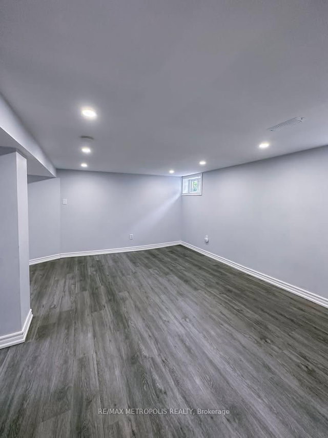 87 Cadillac Avenue S