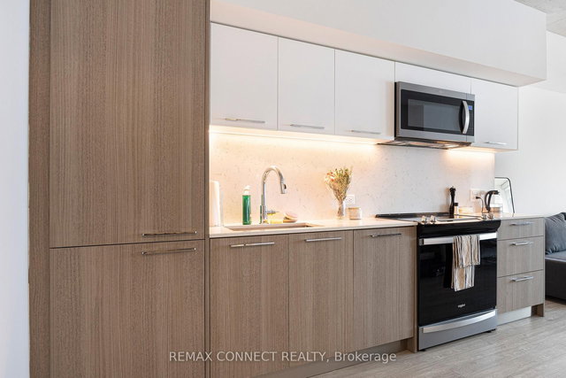 501 - 45 Baseball Place