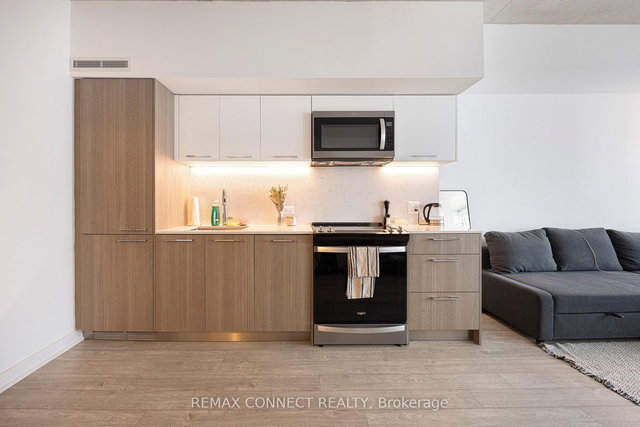 501 - 45 Baseball Place