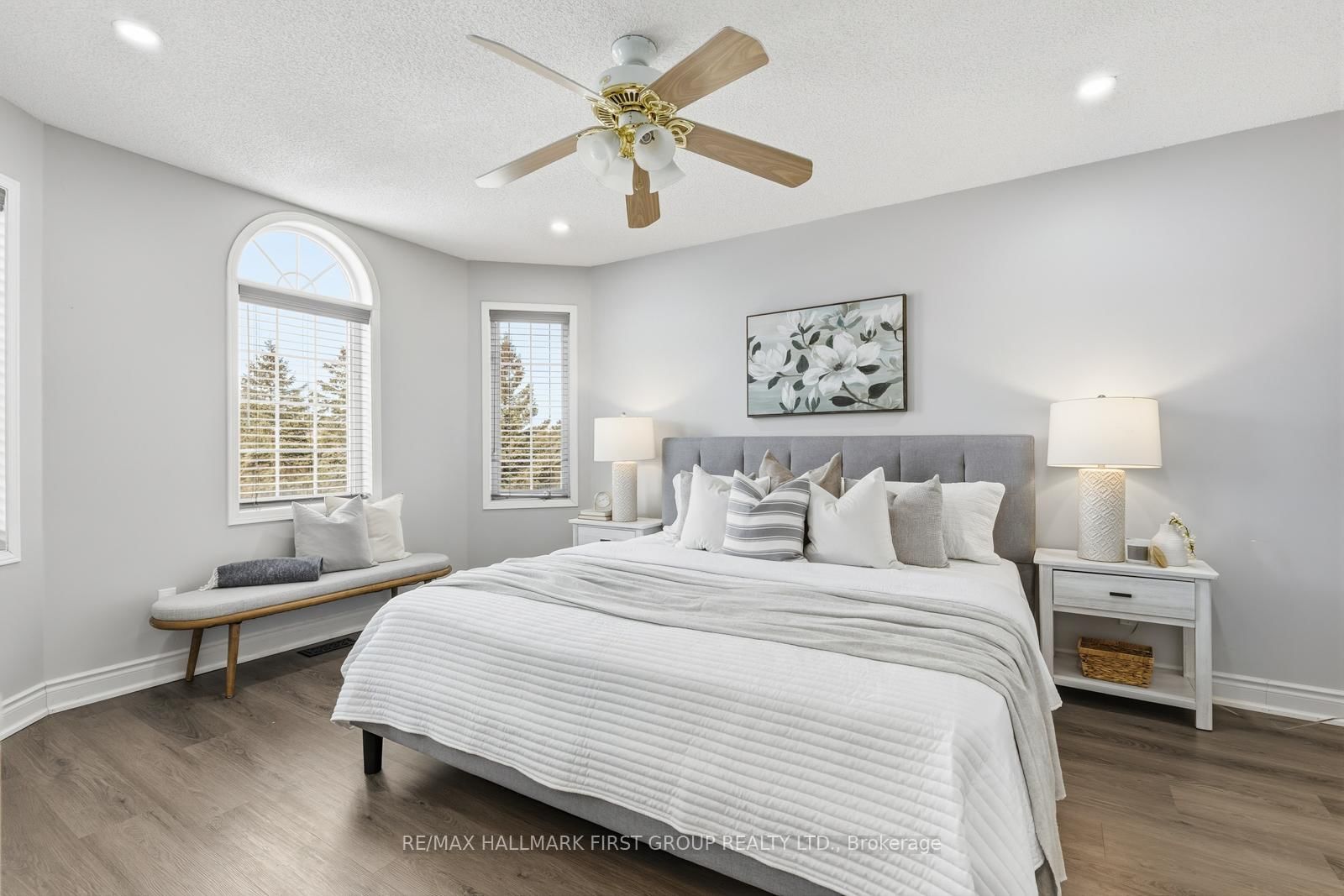 Townhouse for sale at 52 Playfair Road, Whitby, Ontario, L1N 9S6 - Downtown Whitby - MLS: E12791134