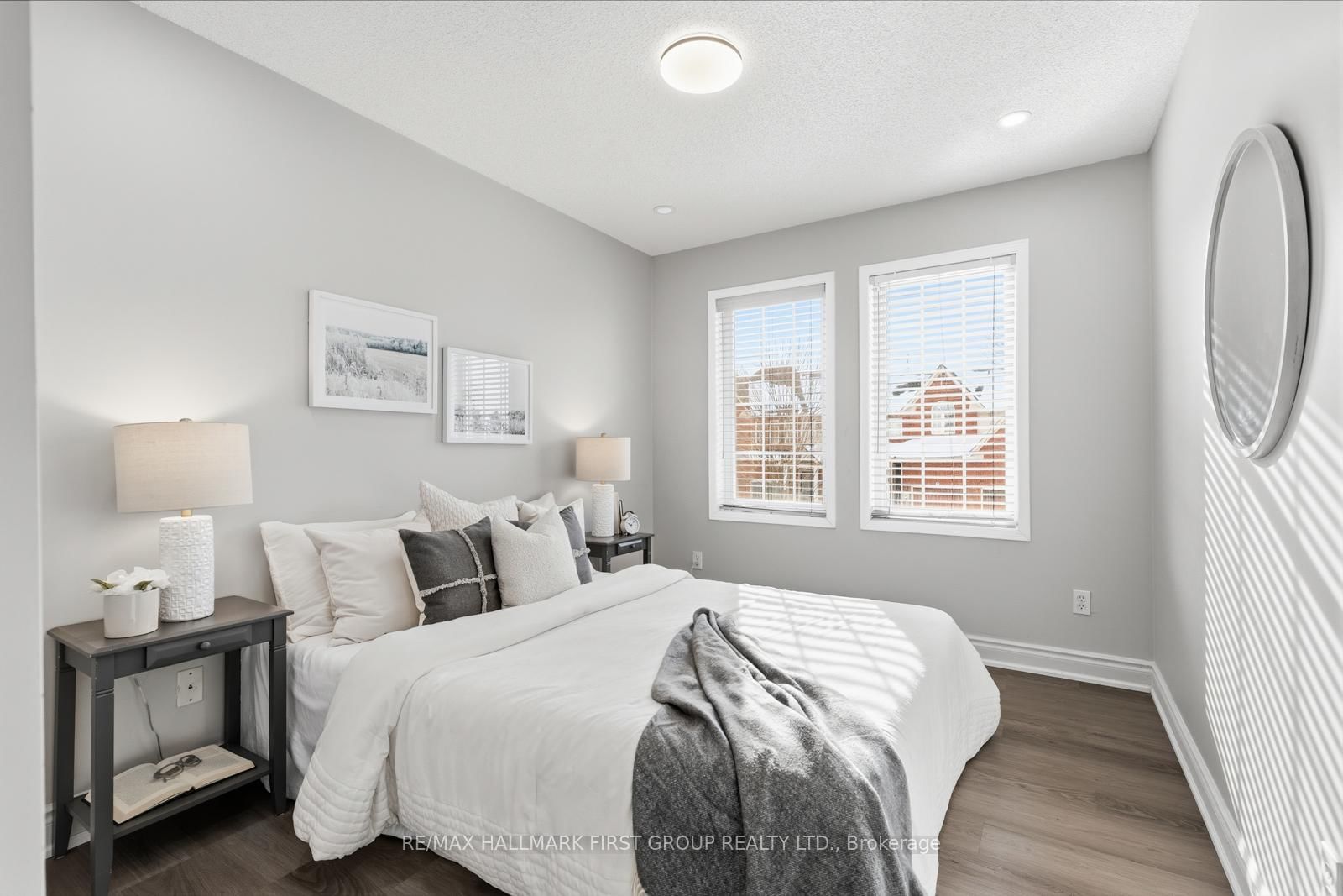 Townhouse for sale at 52 Playfair Road, Whitby, Ontario, L1N 9S6 - Downtown Whitby - MLS: E12791134