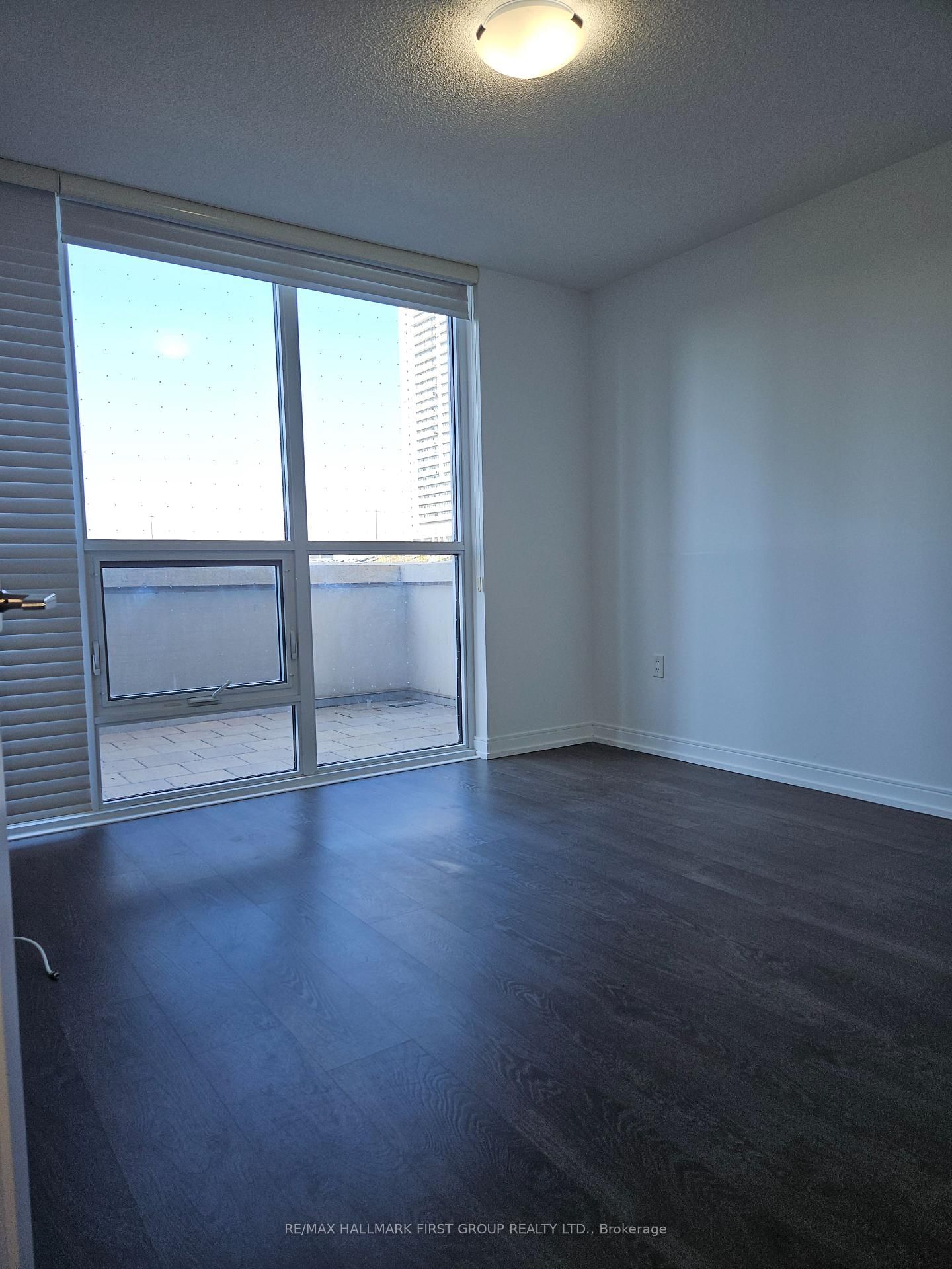 275 Village Green Square, Unit 316 - Photo 14