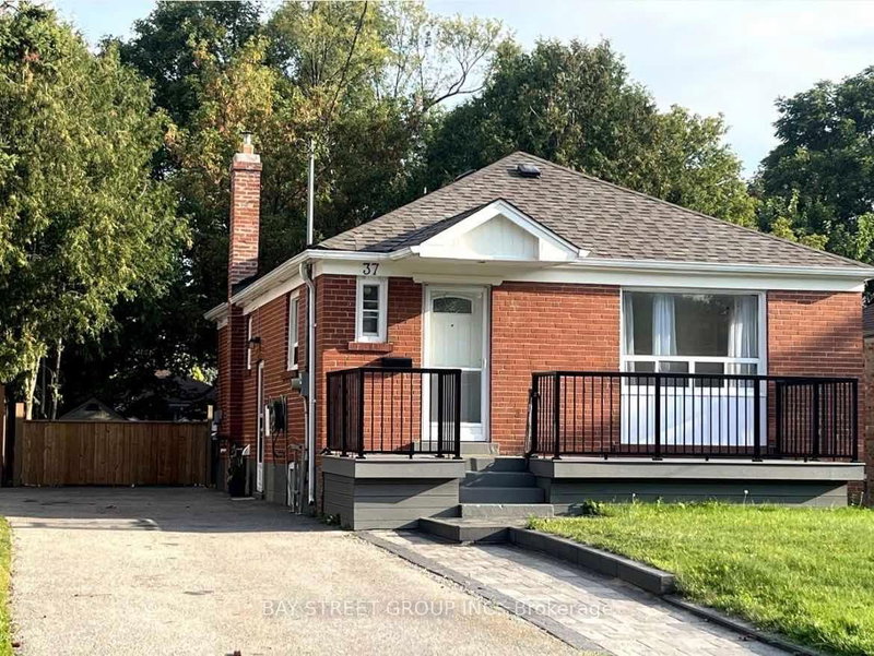 Main Floor - 37 Bayard Ave, Toronto, M1R 4A4 | Image 3