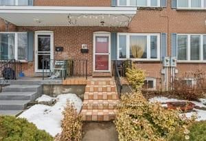Townhouse sold at 49-740 Kennedy Road, Toronto, Ontario, M1K 2C5 - Ionview - MLS: E12793124