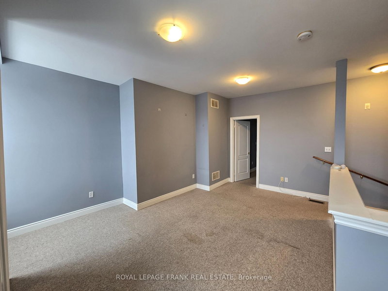 208 - 54 King St E, Clarington, L1C 1N3 | Image 2