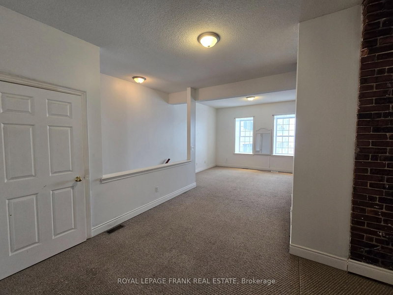 205 - 54 King St E, Clarington, L1C 1N3 | Image 2